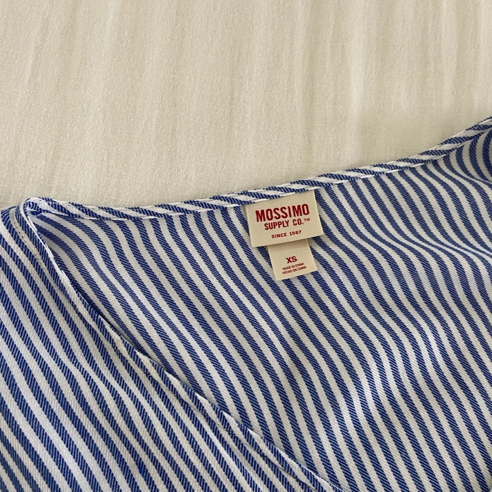 Button down blouse - Picture 3 of 4